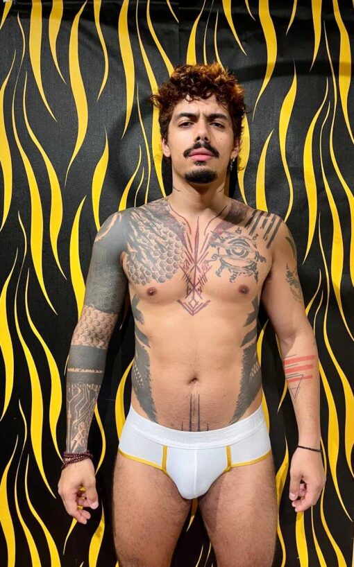 Cueca DryFit Branca com Dourado