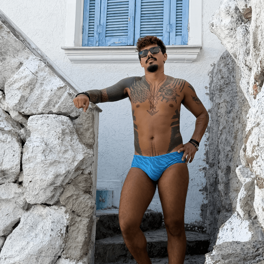 Sunga Azul em Renda Tradicional - Imagem 3