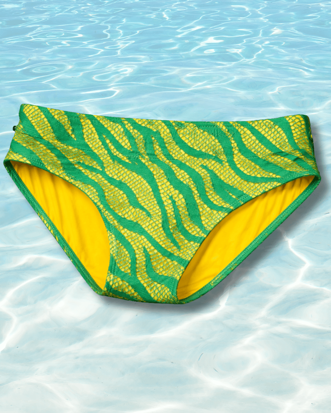 Sunga Amarela em Renda Verde Tradicional