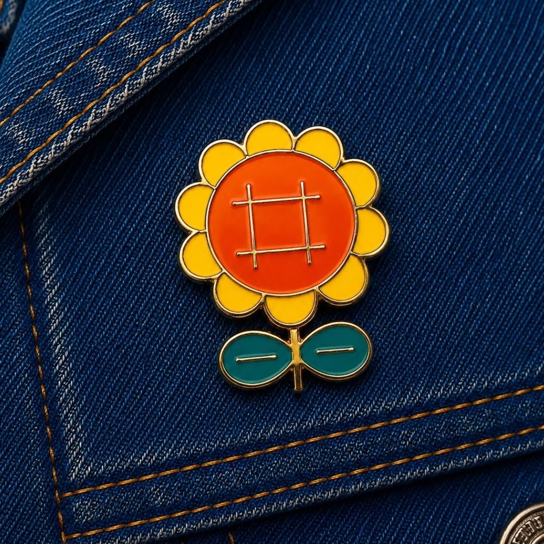 Pin Flor laranja